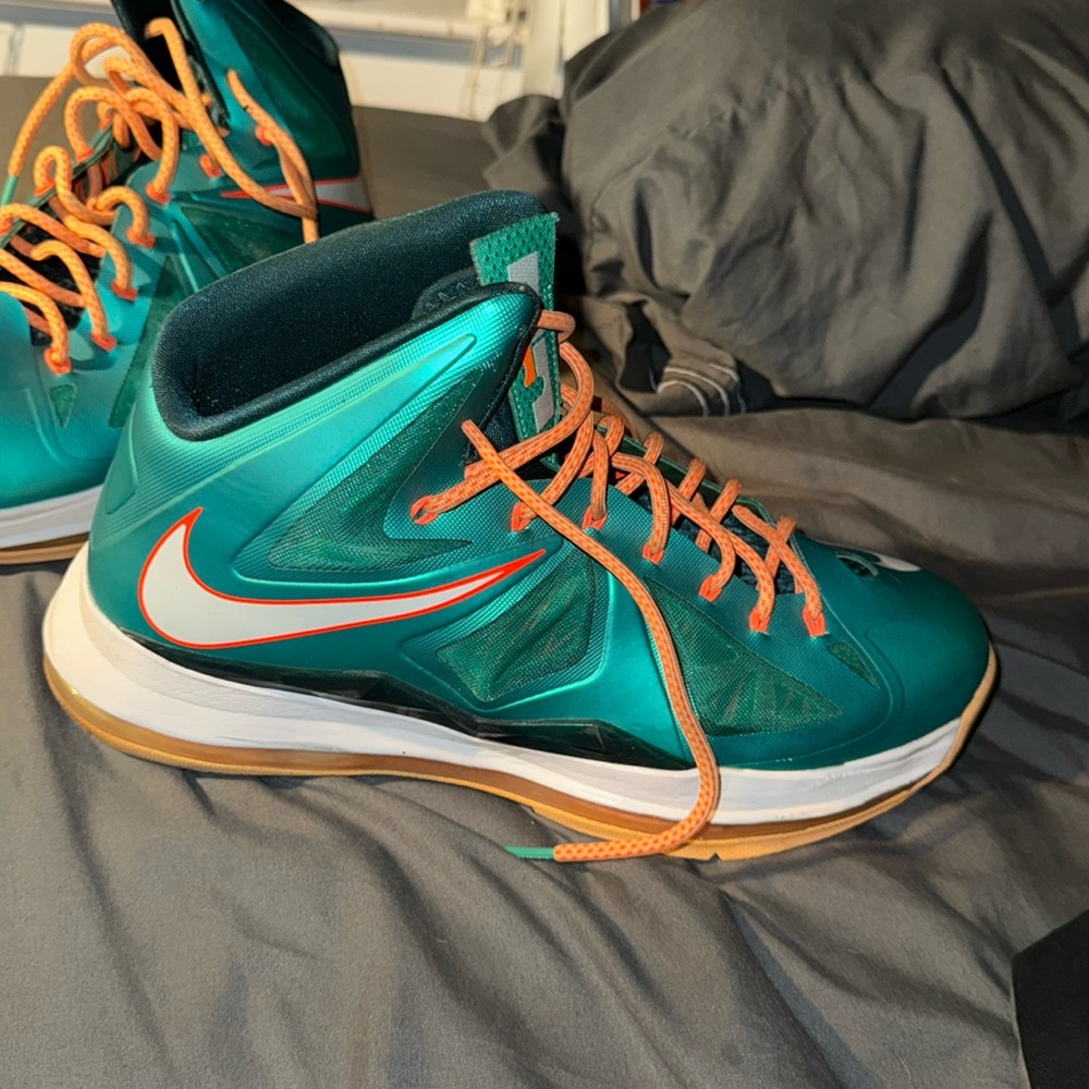 LEBRON 10 'MIAMI DOLPHINS' Size 12